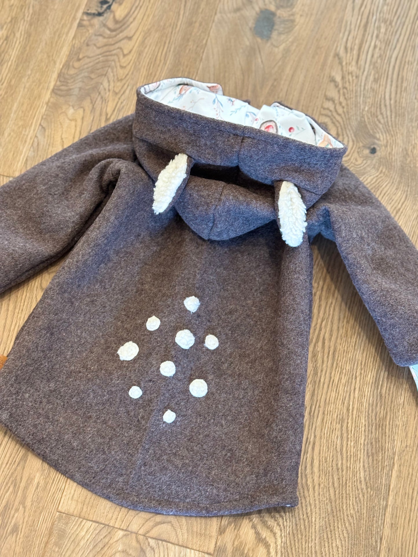 Reh Wollwalkjacke mit Waldtieren
